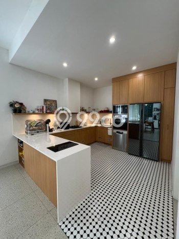 Rumah Luxury Modern Tanpa Renovasi di Turangga Bandung Rumah Luxury Modern Tanpa Renovasi di Turangga Bandung