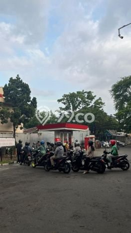 Komersial Bagus Dijual LB 103m2 Lokasi Strategis Bandung Area Cocok untuk Berbisnis Komersial Bagus Dijual LB 103m2 Lokasi Strategis Bandung Area Cocok untuk Berbisnis