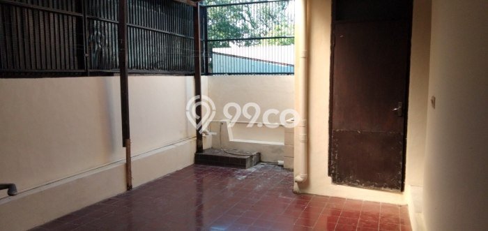 Rumah Elit LB 300m2 Siap Pakai Desain Elegan di Cipaganti, Bandung Rumah Elit LB 300m2 Siap Pakai Desain Elegan di Cipaganti, Bandung