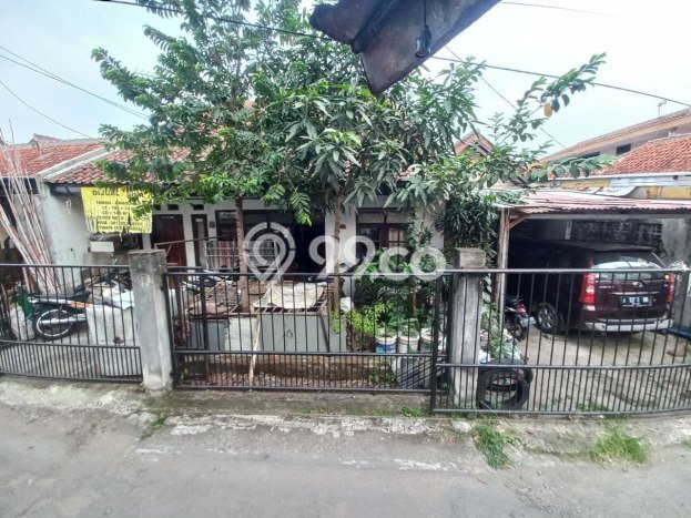Rumah Modern 4 Kamar LT 178m2 di Burangrang Rumah Modern 4 Kamar LT 178m2 di Burangrang
