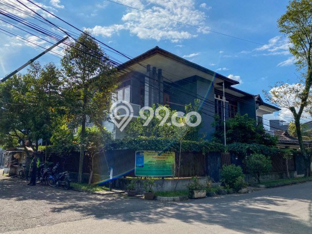 Hunian Mewah LB 600m2 Siap Pakai Desain Elegan di Turangga, Bandung Hunian Mewah LB 600m2 Siap Pakai Desain Elegan di Turangga, Bandung