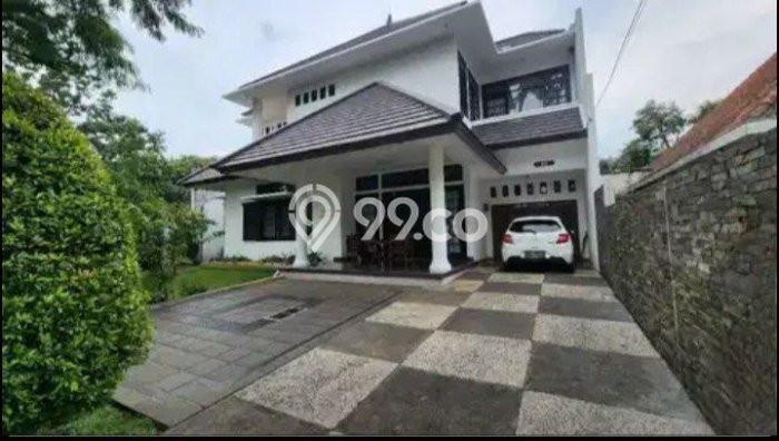 Ready to Use! Luxury House LT 600m2 Desain Elegan di Riau Ready to Use! Luxury House LT 600m2 Desain Elegan di Riau