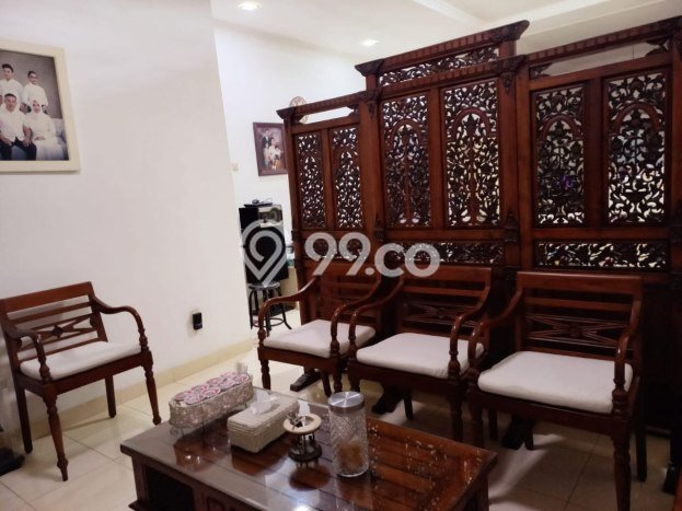 Hunian Elit LB 230m2 Siap Pakai Desain Elegan di Soekarno Hatta, Bandung Hunian Elit LB 230m2 Siap Pakai Desain Elegan di Soekarno Hatta, Bandung