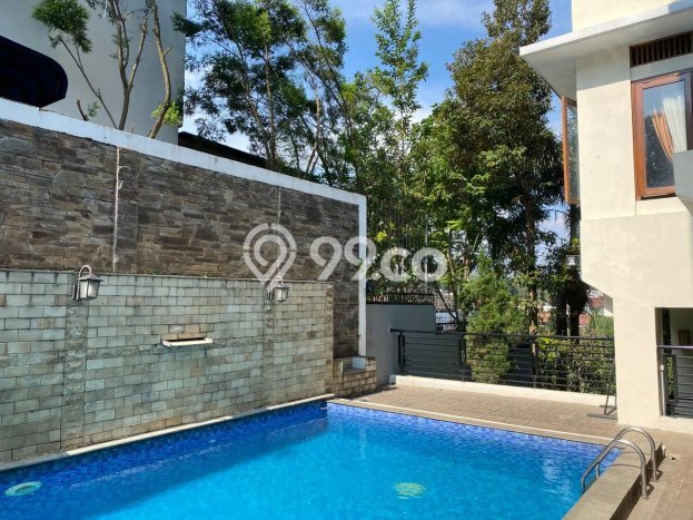Ready to Use! Luxury House LT 508m2 Desain Elegan di Resor Dago Pakar Ready to Use! Luxury House LT 508m2 Desain Elegan di Resor Dago Pakar