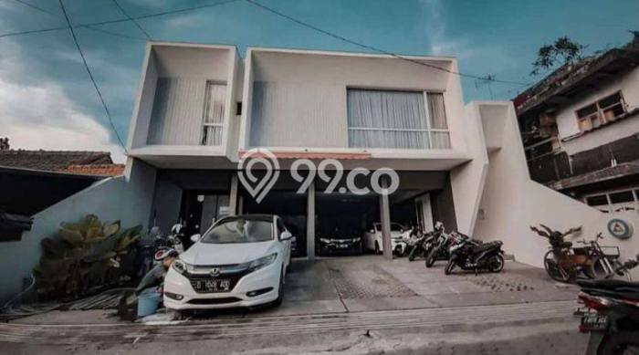 Rumah Mewah LB 300m2 Siap Huni Desain Elegan di Cijagra, Bandung Rumah Mewah LB 300m2 Siap Huni Desain Elegan di Cijagra, Bandung