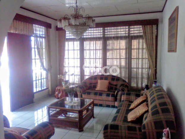 Rumah Elit LB 1000m2 Siap Huni Desain Elegan di Cigadung, Bandung Rumah Elit LB 1000m2 Siap Huni Desain Elegan di Cigadung, Bandung
