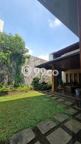 Rumah Elit Modern Tanpa Renovasi di Dago Bandung Rumah Elit Modern Tanpa Renovasi di Dago Bandung