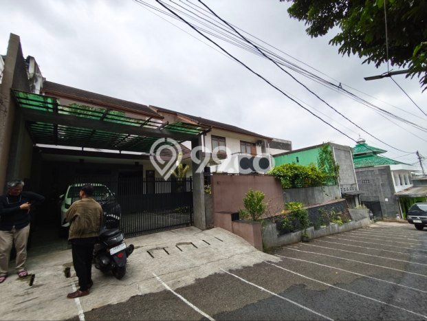 Jual Rumah Luas Elegan Dengan View Eksklusif di Cigadung, Bandung Jual Rumah Luas Elegan Dengan View Eksklusif di Cigadung, Bandung