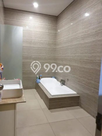 Rumah Elit LB 500m2 Siap Huni Desain Elegan di Turangga, Bandung Rumah Elit LB 500m2 Siap Huni Desain Elegan di Turangga, Bandung