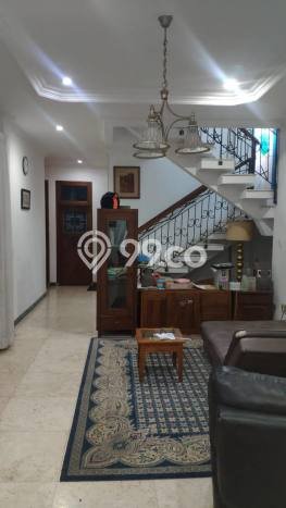 Hunian Eksklusif Siap Huni LT 287m2 di Antapani, Bandung Hunian Eksklusif Siap Huni LT 287m2 di Antapani, Bandung