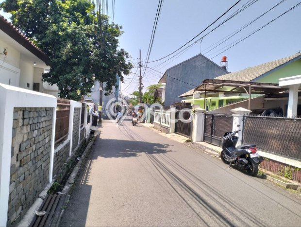 Dijual Rumah Luas Megah Dengan View Cantik di BKR, Bandung Dijual Rumah Luas Megah Dengan View Cantik di BKR, Bandung