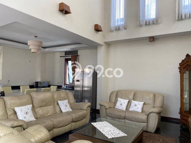 Ready to Use! Luxury House LT 508m2 Desain Elegan di Resor Dago Pakar Ready to Use! Luxury House LT 508m2 Desain Elegan di Resor Dago Pakar