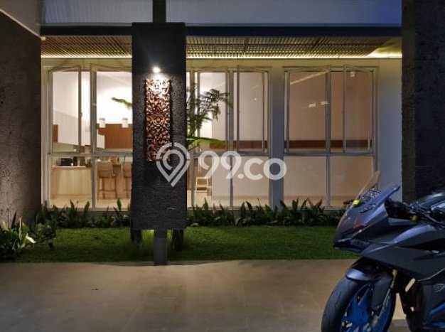 Ready to Use! Luxury House LT 509m2 Desain Modern di Kopo Ready to Use! Luxury House LT 509m2 Desain Modern di Kopo
