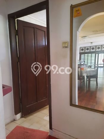 Rumah Luxury Modern Tanpa Renovasi di Surya Sumantri Bandung Rumah Luxury Modern Tanpa Renovasi di Surya Sumantri Bandung