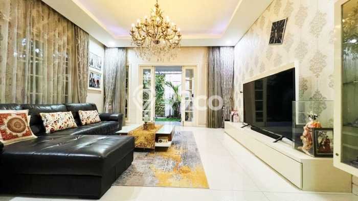 Jual Rumah Mewah Elegan Dengan View Eksklusif di Moch Toha, Bandung Jual Rumah Mewah Elegan Dengan View Eksklusif di Moch Toha, Bandung
