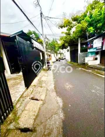Dijual Rumah Eksklusif 2 KT di Gatot Subroto, Bandung Dijual Rumah Eksklusif 2 KT di Gatot Subroto, Bandung
