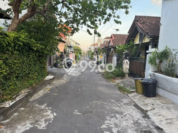 Rumah Modern Minimalis 5 Kamar Bisa Langsung Pindah di Denpasar Selatan Rumah Modern Minimalis 5 Kamar Bisa Langsung Pindah di Denpasar Selatan
