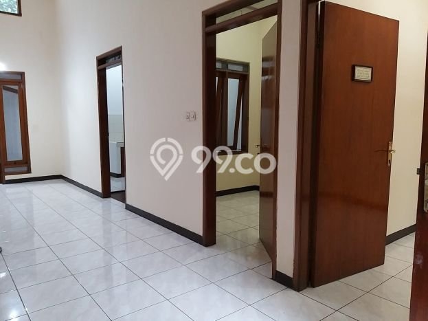 Rumah Elit Modern Siap Huni di Holis Cigondewah Bandung Rumah Elit Modern Siap Huni di Holis Cigondewah Bandung
