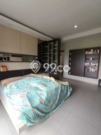 Rumah Elit Modern Siap Huni di Kota Baru Parahyangan Bandung Rumah Elit Modern Siap Huni di Kota Baru Parahyangan Bandung