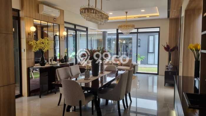 Rumah Elit Modern Tanpa Renovasi di Kota Baru Parahyangan Bandung Rumah Elit Modern Tanpa Renovasi di Kota Baru Parahyangan Bandung