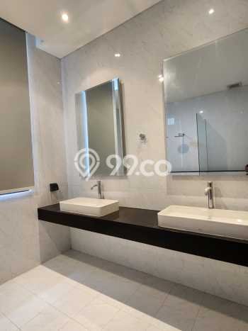 Rumah Luxury Modern Tanpa Renovasi di Summarecon Bandung Bandung Rumah Luxury Modern Tanpa Renovasi di Summarecon Bandung Bandung