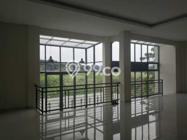 Jual Rumah Mewah Elegan Dengan View Cantik di Kota Baru Parahyangan, Bandung Jual Rumah Mewah Elegan Dengan View Cantik di Kota Baru Parahyangan, Bandung