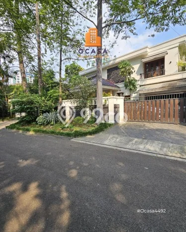 Dijual Rumah Luas Elegan Dengan View Cantik di Pondok Indah, Jakarta Selatan Dijual Rumah Luas Elegan Dengan View Cantik di Pondok Indah, Jakarta Selatan