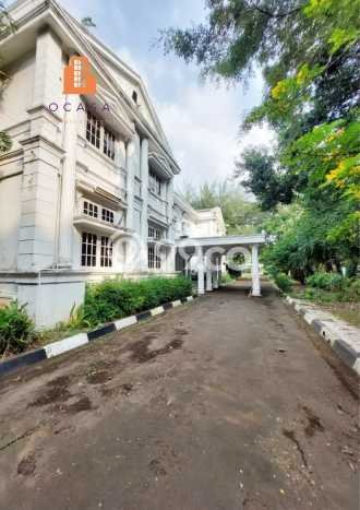 Dijual Rumah Luas Elegan Dengan View Cantik di Kemang, Jakarta Selatan Dijual Rumah Luas Elegan Dengan View Cantik di Kemang, Jakarta Selatan