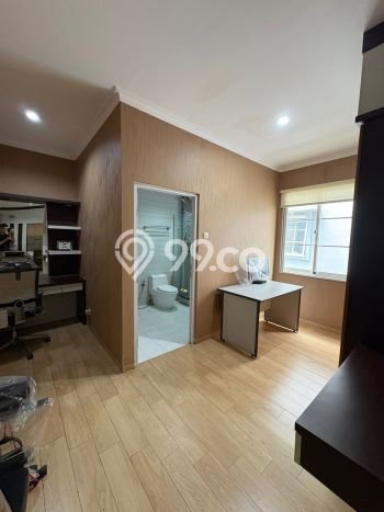 Ready to Use! Premium House LT 230m2 Desain Elegan di Pantai Indah Kapuk Ready to Use! Premium House LT 230m2 Desain Elegan di Pantai Indah Kapuk