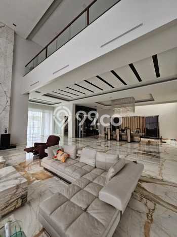 Rumah Elit Modern Siap Huni di Pantai Indah Kapuk Jakarta Utara Rumah Elit Modern Siap Huni di Pantai Indah Kapuk Jakarta Utara