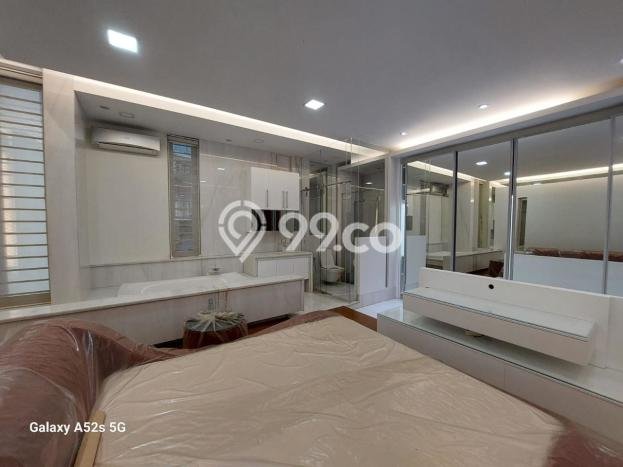 Rumah Elit LB 450m2 Siap Pakai Desain Elegan di Pantai Indah Kapuk, Jakarta Utara Rumah Elit LB 450m2 Siap Pakai Desain Elegan di Pantai Indah Kapuk, Jakarta Utara