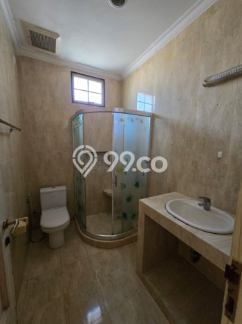 Sewa Rumah Murah di Pantai Indah Kapuk Jakarta Utara Punya 4 KT Sewa Rumah Murah di Pantai Indah Kapuk Jakarta Utara Punya 4 KT