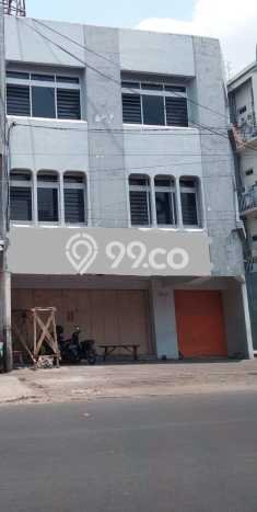 Area Strategis! Disewakan Ruko Lokasi Kratonan, Solo Cocok untuk Bisnis Area Strategis! Disewakan Ruko Lokasi Kratonan, Solo Cocok untuk Bisnis