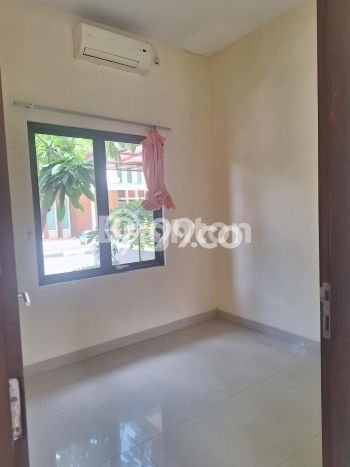 Disewakan Cepat Rumah Kondisi Bagus di Kawasan Colomadu, Solo Disewakan Cepat Rumah Kondisi Bagus di Kawasan Colomadu, Solo