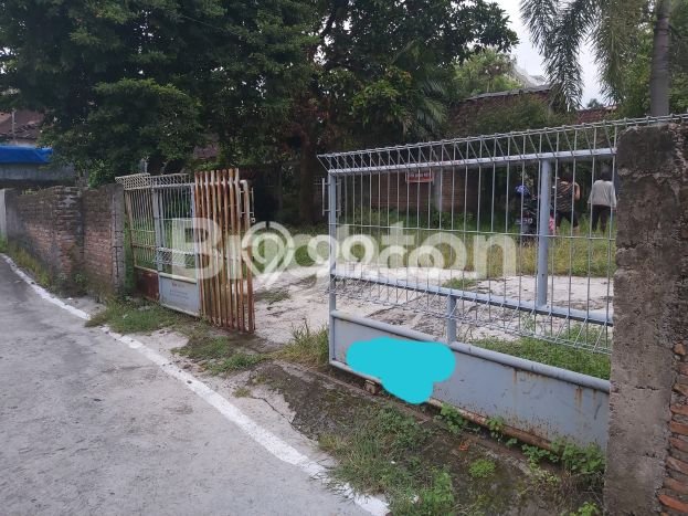 Lahan Dijual Lokasi Jebres, Solo dengan Luas Tanah 776m2 dan Status SHM Lahan Dijual Lokasi Jebres, Solo dengan Luas Tanah 776m2 dan Status SHM