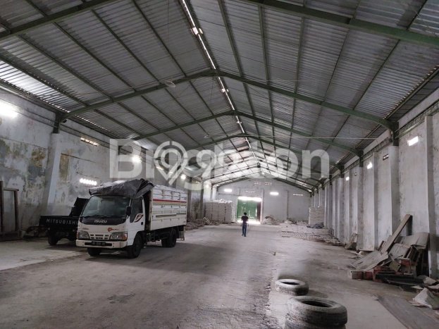 Gudang Bagus Dijual LB 2000m2 Lokasi Strategis Sukoharjo Area Cocok untuk Bisnis Gudang Bagus Dijual LB 2000m2 Lokasi Strategis Sukoharjo Area Cocok untuk Bisnis