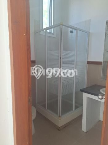 Dijual Cepat Rumah Bagus Siap Huni LB 300m2 di Laweyan, Solo Dijual Cepat Rumah Bagus Siap Huni LB 300m2 di Laweyan, Solo