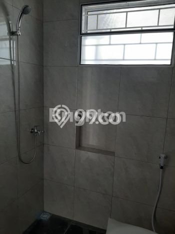 For Sale Rumah 3 Kamar Lokasi Ideal Bagus dan Strategis di Penularan For Sale Rumah 3 Kamar Lokasi Ideal Bagus dan Strategis di Penularan