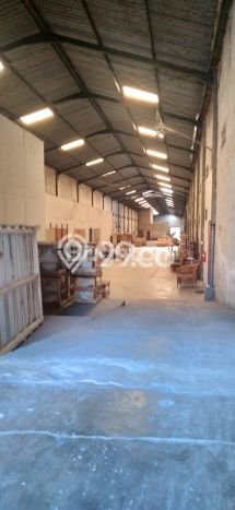 Gudang Disewa di Sukoharjo dengan LB 3300m2 Area Komersial Ramai Gudang Disewa di Sukoharjo dengan LB 3300m2 Area Komersial Ramai