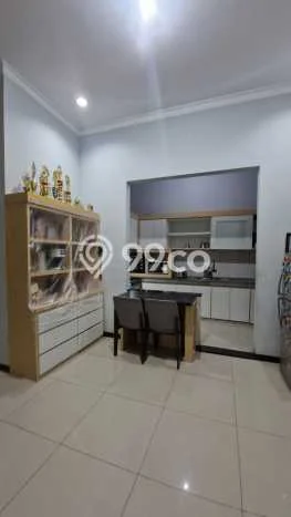 For Sale Rumah 3 Kamar Lokasi Strategis Nyaman dan Strategis di Bulak For Sale Rumah 3 Kamar Lokasi Strategis Nyaman dan Strategis di Bulak