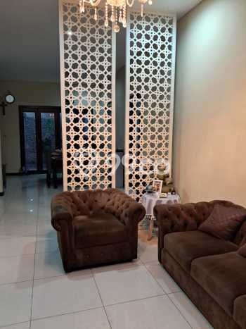 Rumah Elit Modern Siap Huni di Harapan Baru Bekasi Rumah Elit Modern Siap Huni di Harapan Baru Bekasi