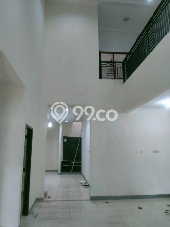 Disewakan! Rumah 5 Kamar Tidur &
3 Kamar Mandi di Harapan Indah, Bekasi Disewakan! Rumah 5 Kamar Tidur &
3 Kamar Mandi di Harapan Indah, Bekasi