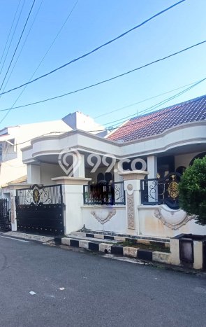 Siap Huni Rumah Mewah 3 Kamar di Pulo Gadung Dekat ke Mana Pun Siap Huni Rumah Mewah 3 Kamar di Pulo Gadung Dekat ke Mana Pun