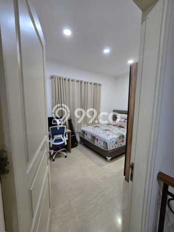 Rumah Elit Modern Tanpa Renovasi di Sunter Jakarta Utara Rumah Elit Modern Tanpa Renovasi di Sunter Jakarta Utara