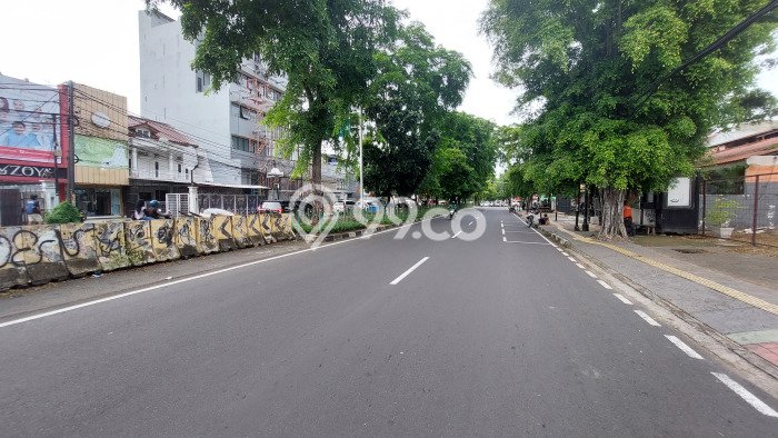 Unit Komersial Disewakan di Rawamangun di Area Ramai & Strategis Unit Komersial Disewakan di Rawamangun di Area Ramai & Strategis