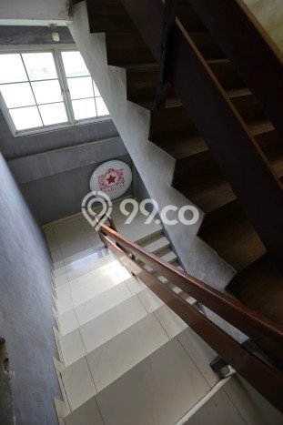 Unit Ruko Dijual di Gambir Jakarta Pusat Luas Tanah 75m2, Luas Bangunan 216m2 Unit Ruko Dijual di Gambir Jakarta Pusat Luas Tanah 75m2, Luas Bangunan 216m2