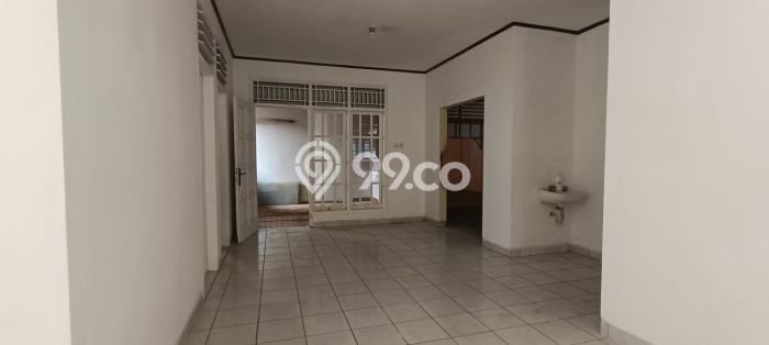 Jual Rumah Bagus Siap Huni LB 180m2 di Cilincing, Jakarta Utara Jual Rumah Bagus Siap Huni LB 180m2 di Cilincing, Jakarta Utara