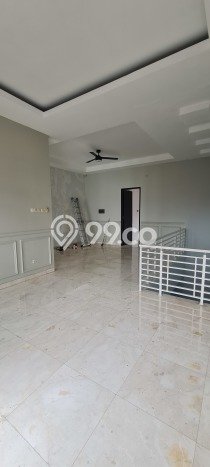 Rumah Luxury Modern Tanpa Renovasi di Pulomas Jakarta Timur Rumah Luxury Modern Tanpa Renovasi di Pulomas Jakarta Timur