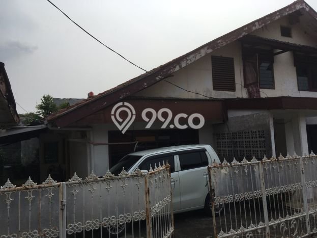 For Sale Rumah 5 Kamar Lokasi Strategis Nyaman dan Strategis di Kramat Jati For Sale Rumah 5 Kamar Lokasi Strategis Nyaman dan Strategis di Kramat Jati
