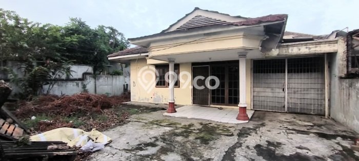 Jual Rumah Mewah Megah Dengan View Eksklusif di Pulogebang, Jakarta Timur Jual Rumah Mewah Megah Dengan View Eksklusif di Pulogebang, Jakarta Timur